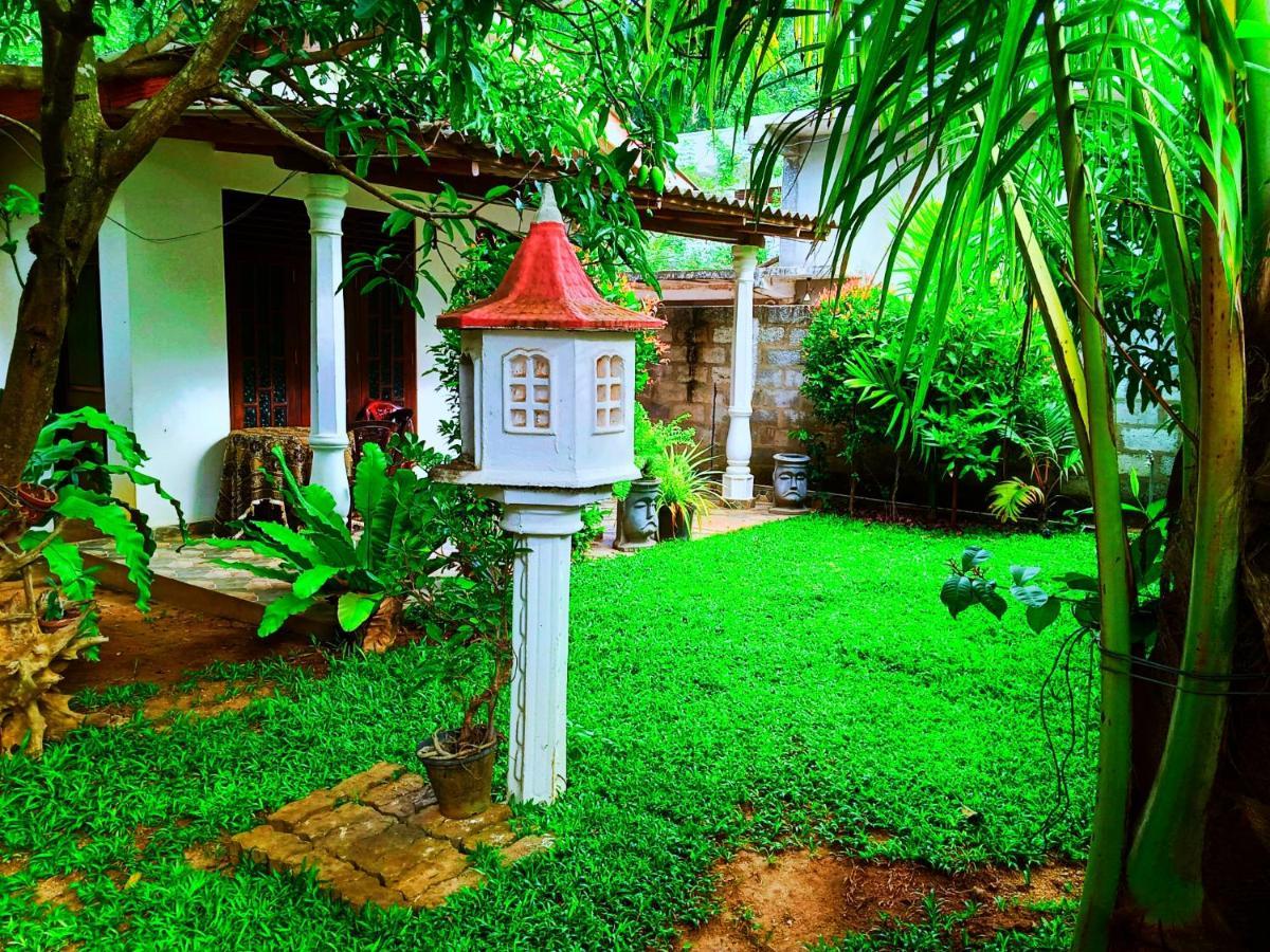 Lake Front Yala Safari Kataragama Exteriör bild